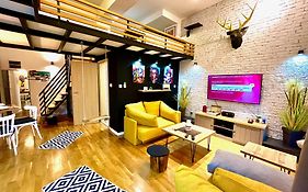 Lifestyle Gallery Apartment